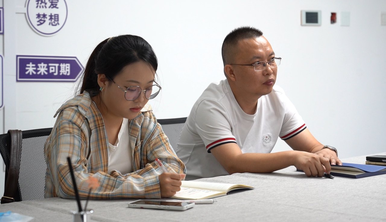 天津校服厂家学员案例图2